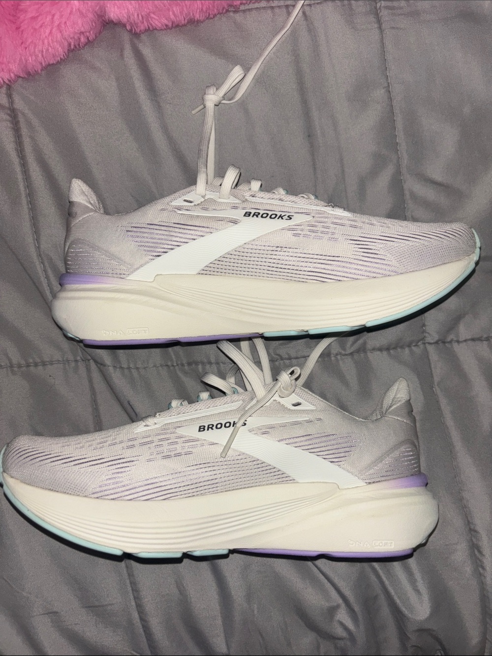 Brooks Women's Running Shoes - Lavender & White Revel 8 size 8.5